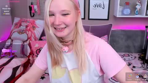 Snapshot of meowkakitty chatting on 03-08-25, 07:16 MeowkaKitty online show from 03-08-25, 07:16