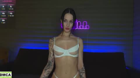  NIKKY  STIVE     Every day from 1000  to 200  EST time. online show from 02-28-25, 05:48