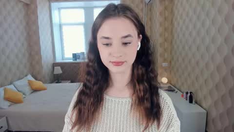 Snapshot of meoww_meows chatting on 10-04-25, 09:29 Julie online show from 10-04-25, 09:29