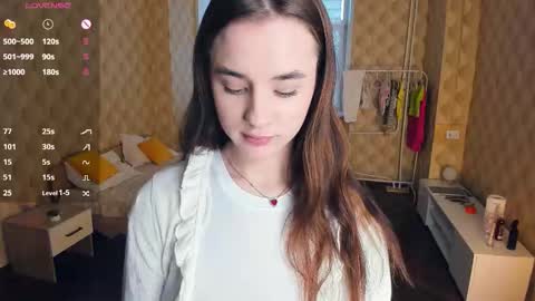 Snapshot of meoww_meows chatting on 11-30-25, 10:19 Julie online show from 11-30-25, 10:19