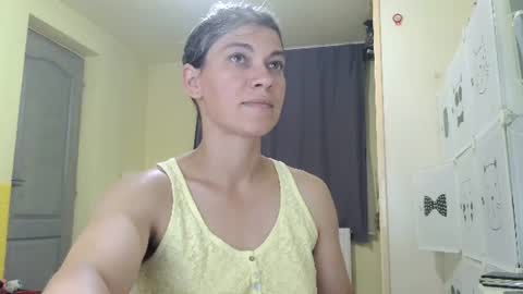 Snapshot of merciylove chatting on 07-11-26, 05:37 Miss Helena online show from 07-11-26, 05:37