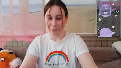 Snapshot of mercurygirlx chatting on 07-21-26, 06:38 Cutie online show from 07-21-26, 06:38