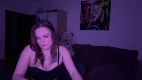 Snapshot of mercy_patterson chatting on 05-07-26, 10:37 Mary online show from 05-07-26, 10:37