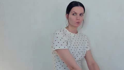 Miya online show from 03-01-26, 07:10