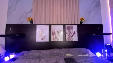 Snapshot of meredith_spencer chatting on 02-26-26, 01:43 meredith_spencer online show from 02-26-26, 01:43