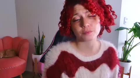 Snapshot of merida__freckles chatting on 07-04-26, 06:25 Miss Freckles online show from 07-04-26, 06:25