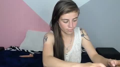 MERILY online show from 02-25-26, 02:59