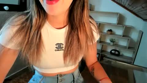 Merlina online show from 11-28-25, 04:53