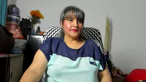 Snapshot of merlyna_goldens chatting on 05-21-26, 05:03 My next birthday is December 11th. online show from 05-21-26, 05:03