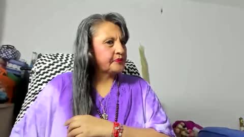 Snapshot of merlyna_goldens chatting on 05-29-26, 04:43 My next birthday is December 11th. online show from 05-29-26, 04:43
