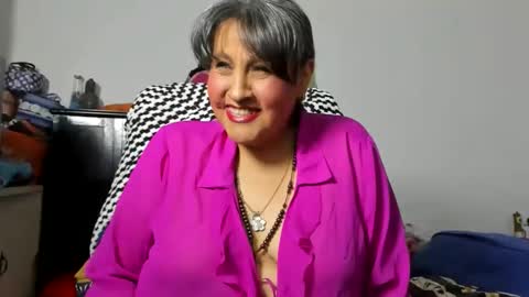 Snapshot of merlyna_goldens chatting on 05-30-26, 04:31 My next birthday is December 11th. online show from 05-30-26, 04:31