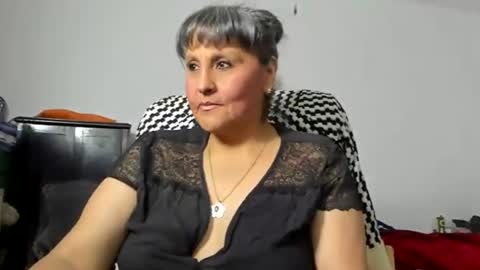 Snapshot of merlyna_goldens chatting on 07-08-26, 04:50 My next birthday is December 11th. online show from 07-08-26, 04:50