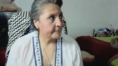 Snapshot of merlyna_goldens chatting on 07-31-26, 12:43 My next birthday is December 11th. online show from 07-31-26, 12:43