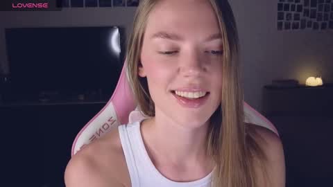 Snapshot of merry_dancers_ chatting on 12-26-24, 06:12 Susan online show from 12-26-24, 06:12