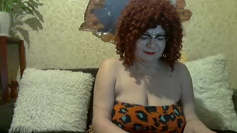 Snapshot of merryberry77 chatting on 12-11-24, 12:23 MerryBerry online show from 12-11-24, 12:23