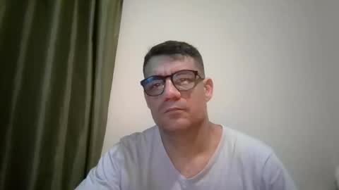 Nerd Latino online show from 11-02-25, 03:20