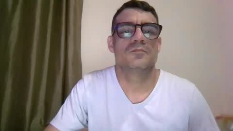 Nerd Latino online show from 11-04-25, 03:27