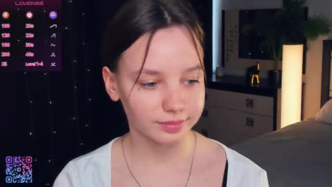 Lollita online show from 03-08-25, 10:11