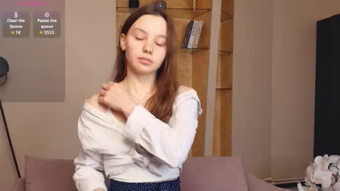 Lollita online show from 11-27-25, 10:39