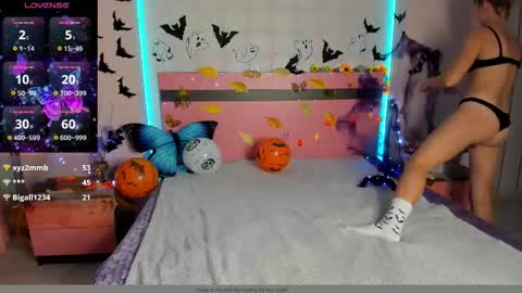 merymidnight online show from 10-17-25, 06:49