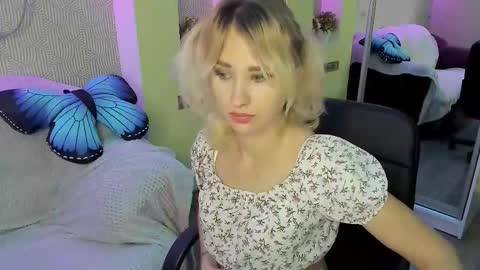 merymidnight online show from 11-12-25, 06:58