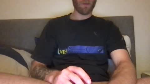 Snapshot of messageme11 chatting on 01-05-25, 12:20 messageme11 online show from 01-05-25, 12:20