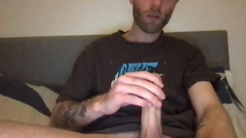 Snapshot of messageme11 chatting on 01-05-25, 08:31 messageme11 online show from 01-05-25, 08:31