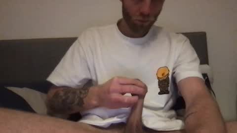 Snapshot of messageme11 chatting on 01-19-25, 05:18 messageme11 online show from 01-19-25, 05:18