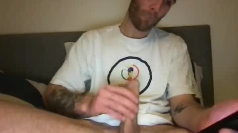 Snapshot of messageme11 chatting on 01-31-25, 08:43 messageme11 online show from 01-31-25, 08:43