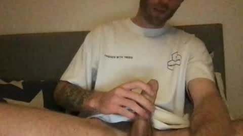 Snapshot of messageme11 chatting on 09-28-25, 07:41 messageme11 online show from 09-28-25, 07:41