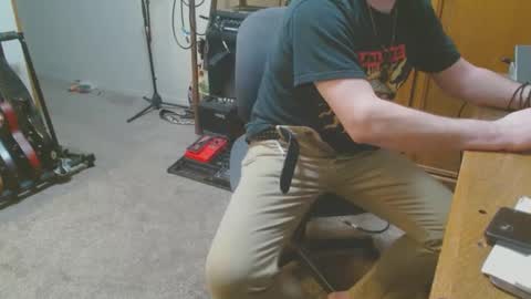 metalsharkk online show from 02-06-25, 10:32