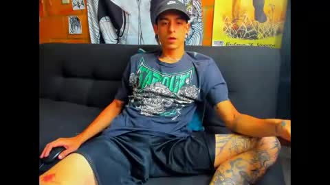 Snapshot of methodicxxx chatting on 01-04-25, 07:44 xxxxxxxxxmethodicxxxxxxxxx online show from 01-04-25, 07:44