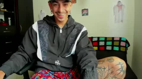 Snapshot of methodicxxx chatting on 10-01-25, 01:17 xxxxxxxxxmethodicxxxxxxxxx online show from 10-01-25, 01:17