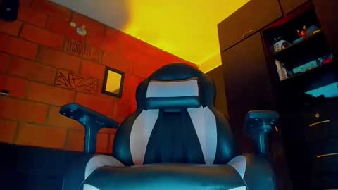 Snapshot of methodicxxx chatting on 10-30-25, 11:16 xxxxxxxxxmethodicxxxxxxxxx online show from 10-30-25, 11:16