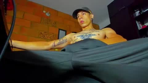 Snapshot of methodicxxx chatting on 11-04-25, 10:36 xxxxxxxxxmethodicxxxxxxxxx online show from 11-04-25, 10:36