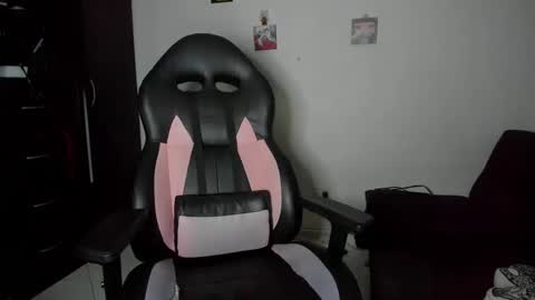 Snapshot of methodicxxx chatting on 11-20-25, 10:04 xxxxxxxxxmethodicxxxxxxxxx online show from 11-20-25, 10:04