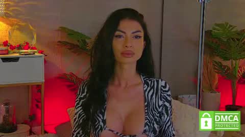 Snapshot of metishacaprice chatting on 07-19-26, 06:28 Metisha online show from 07-19-26, 06:28