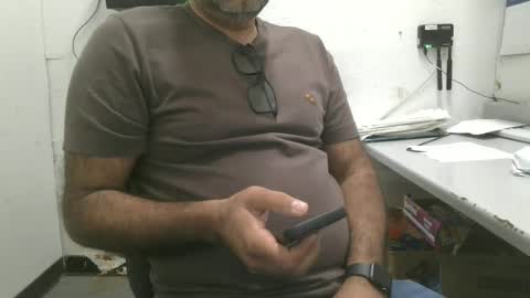 Snapshot of metter26 chatting on 06-17-26, 03:35 atx guy online show from 06-17-26, 03:35