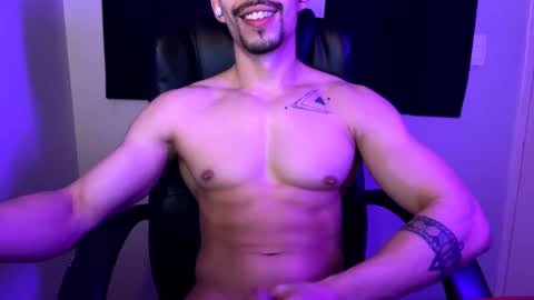 Snapshot of mettew22cm chatting on 03-06-25, 02:51 mettew22cm online show from 03-06-25, 02:51