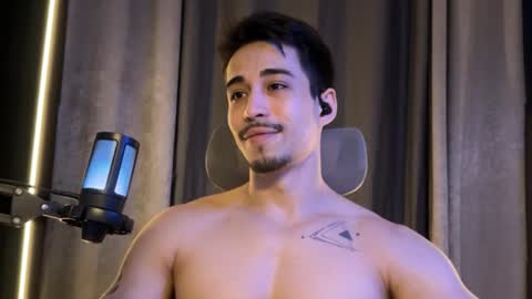 Snapshot of mettew22cm chatting on 10-03-25, 01:24 mettew22cm online show from 10-03-25, 01:24