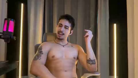 Snapshot of mettew22cm chatting on 10-25-25, 08:33 mettew22cm online show from 10-25-25, 08:33