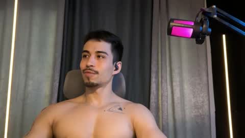 Snapshot of mettew22cm chatting on 12-01-25, 07:41 mettew22cm online show from 12-01-25, 07:41