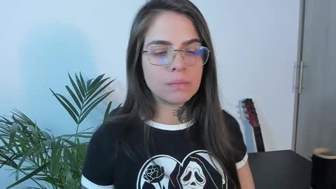 Meurif online show from 05-21-26, 01:01