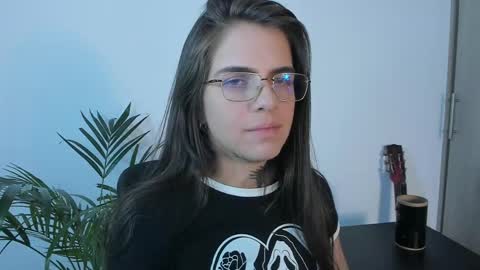 Meurif online show from 06-07-26, 01:10
