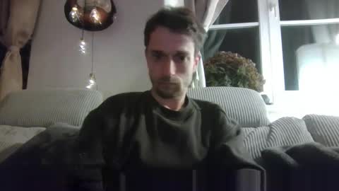 Snapshot of mew_606 chatting on 05-15-26, 09:44 mew online show from 05-15-26, 09:44