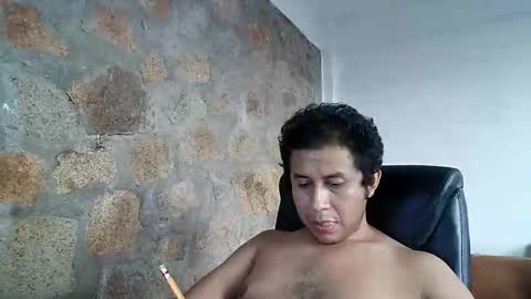 Snapshot of mexatre chatting on 05-28-26, 12:19 mexatre online show from 05-28-26, 12:19