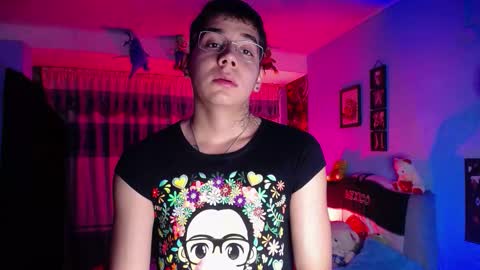 Snapshot of mexican_cum chatting on 11-23-25, 02:22 Jhon online show from 11-23-25, 02:22