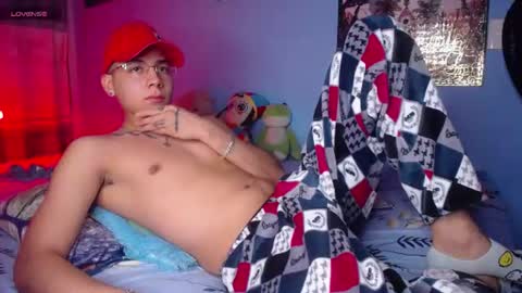 Snapshot of mexican_cum chatting on 07-19-26, 01:42 Jhon online show from 07-19-26, 01:42