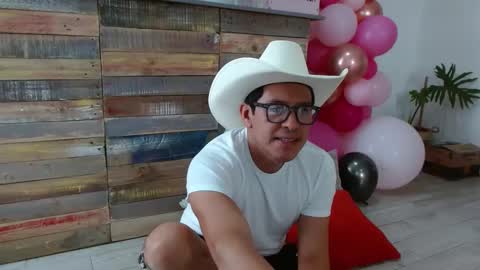 Snapshot of mexicaniito1 chatting on 12-02-24, 07:27 YisusMx online show from 12-02-24, 07:27