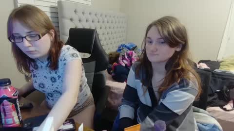 Snapshot of meyou4962 chatting on 02-23-25, 07:44 peanut online show from 02-23-25, 07:44